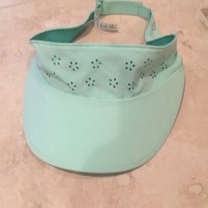 Lululemon visor